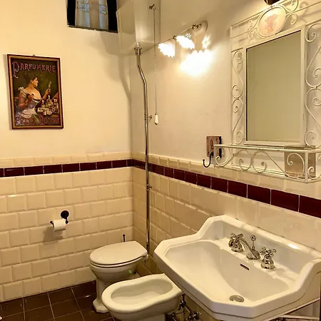 Tenuta Reganati 别墅 *